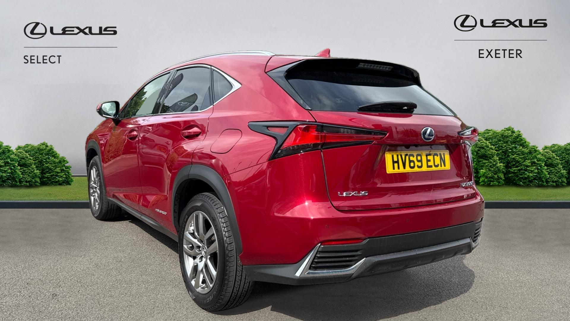 Lexus NX 300h