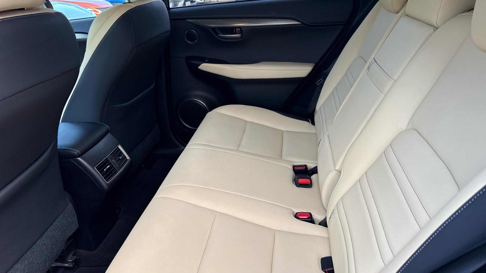 Lexus NX 300h