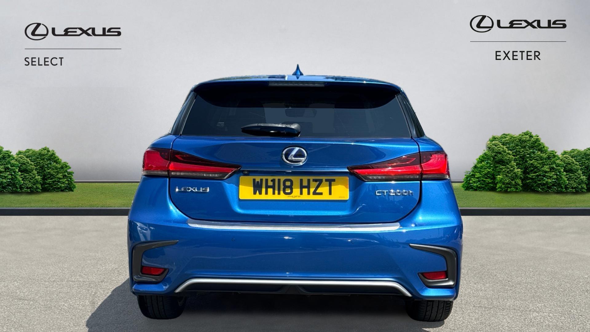 Lexus CT 200h