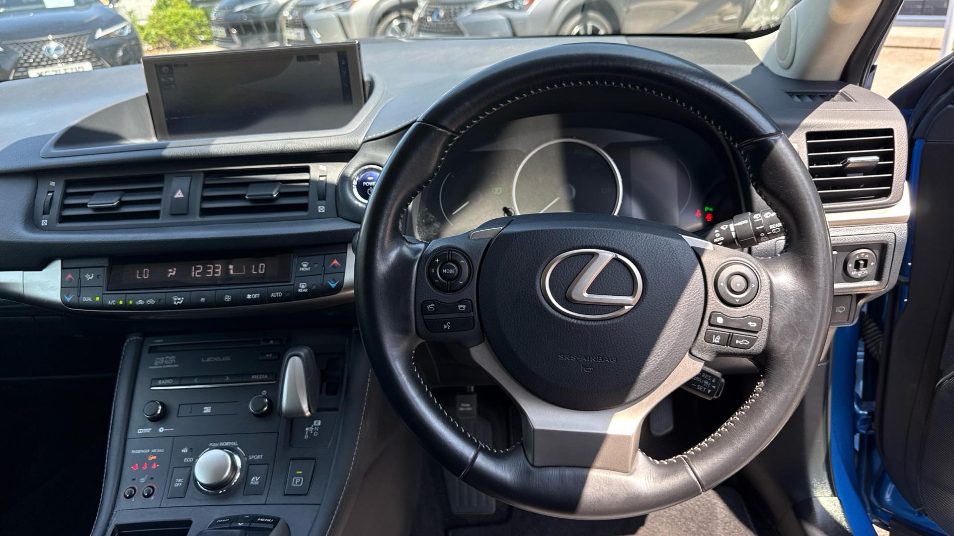 Lexus CT 200h
