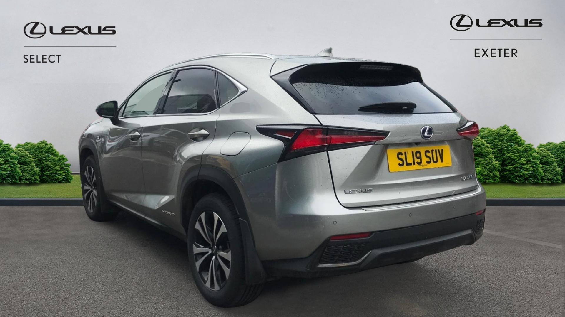 Lexus NX 300h