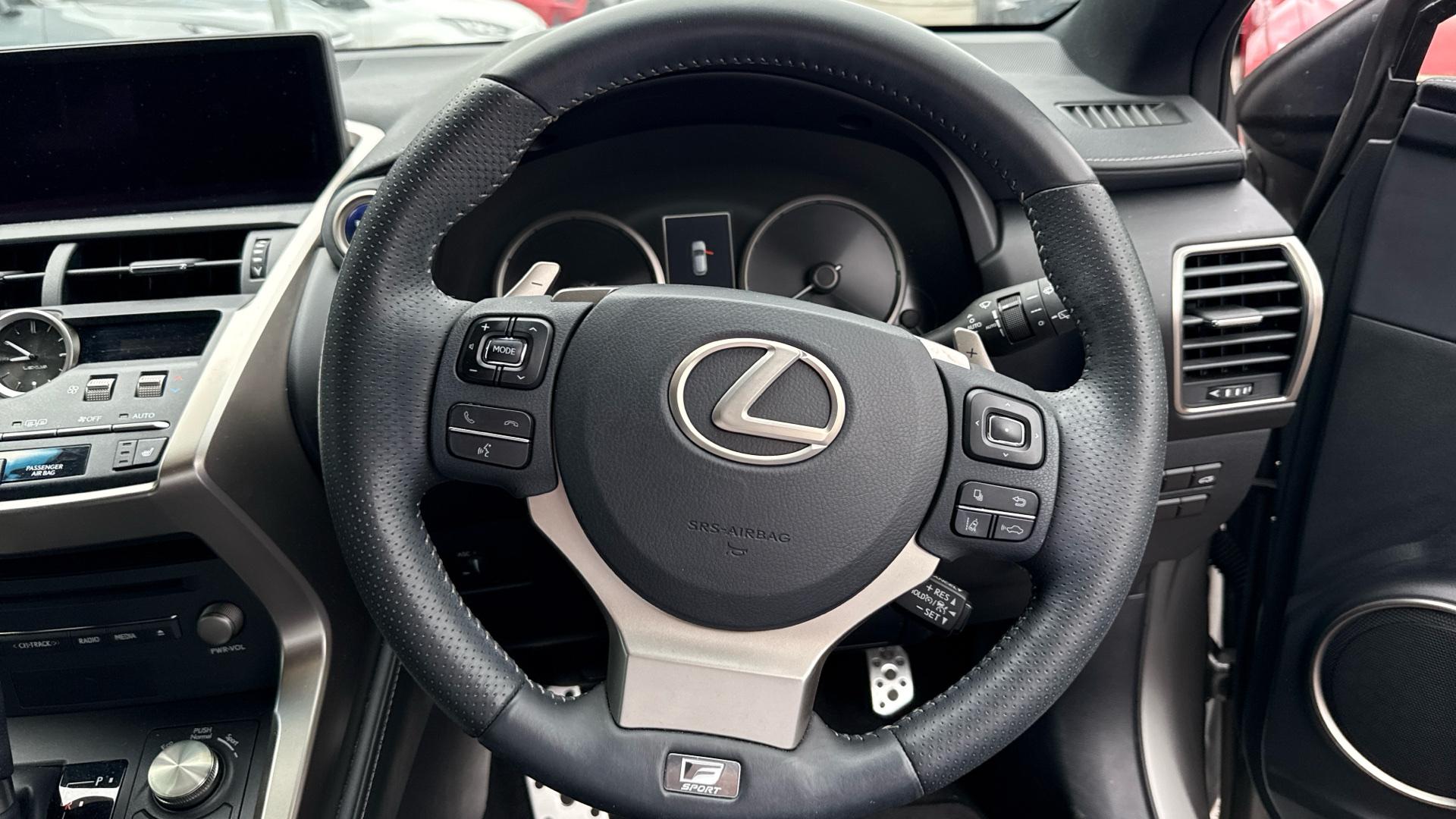 Lexus NX 300h