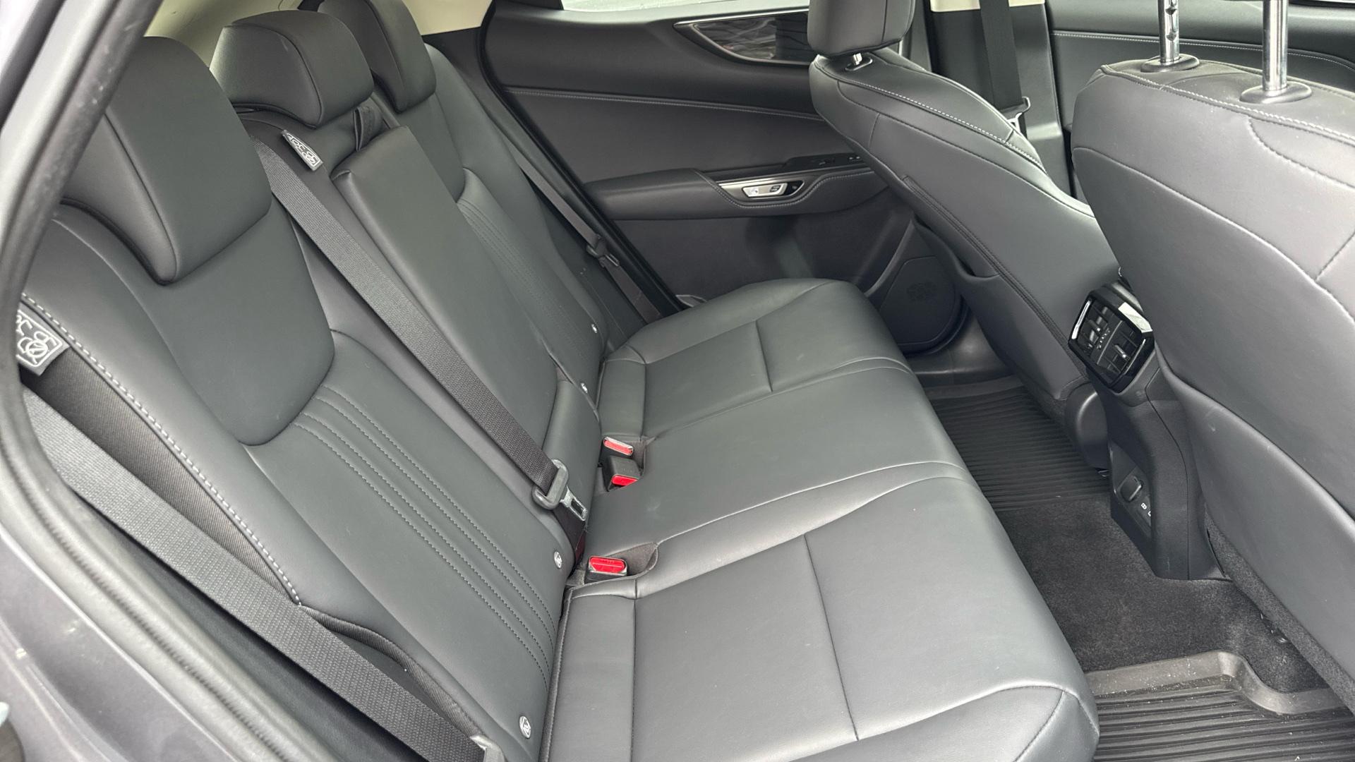 Lexus NX 300h