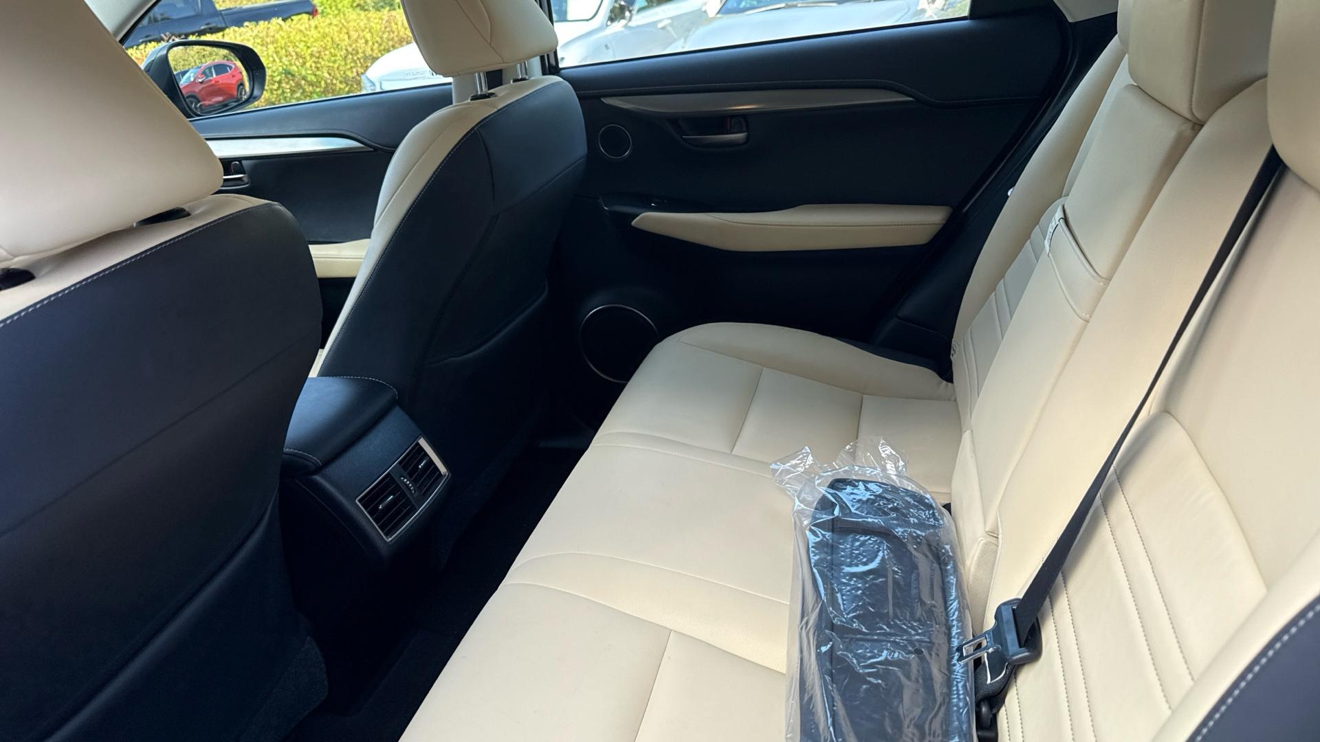 Lexus NX 300h