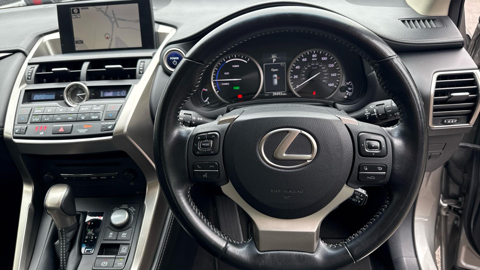 Lexus NX 300h