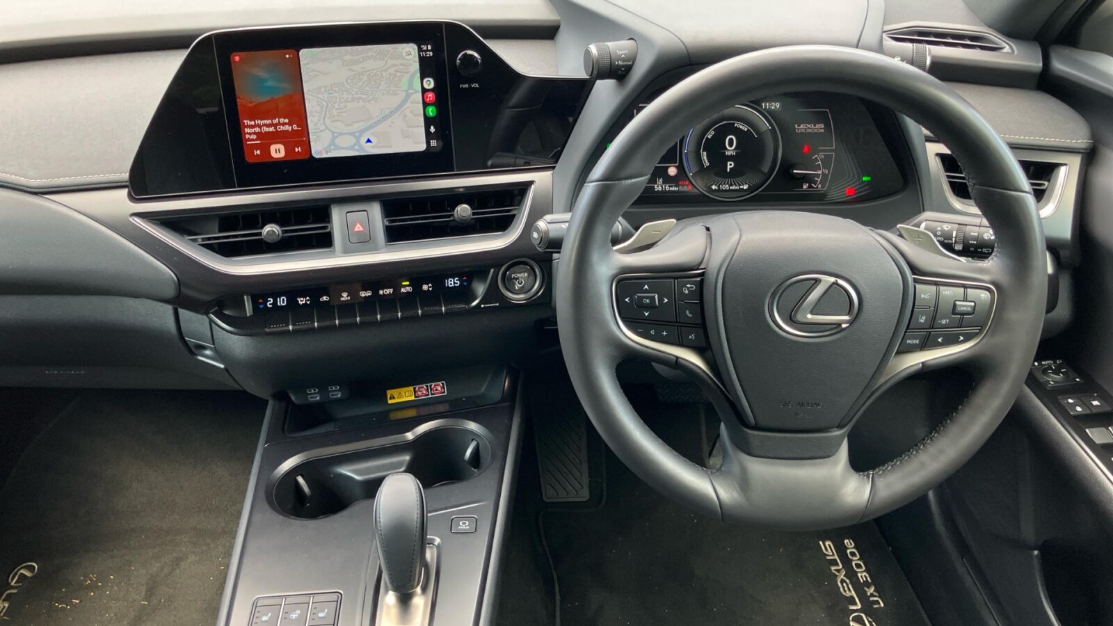 Lexus UX