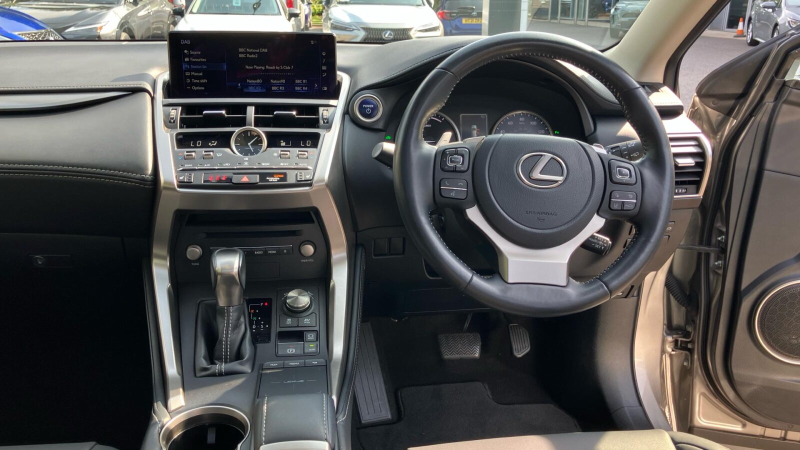 Lexus NX 300h