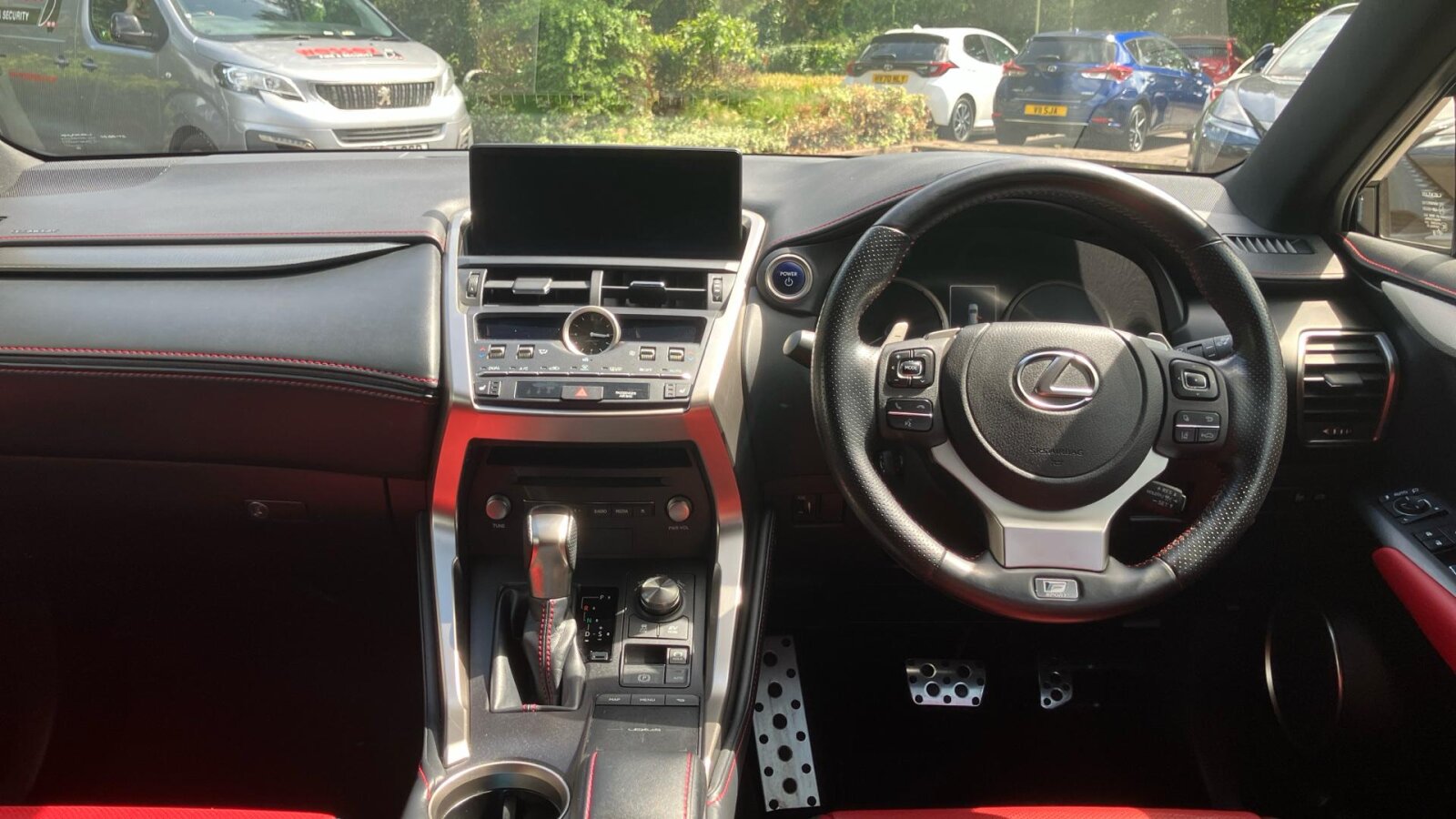Lexus NX 300h