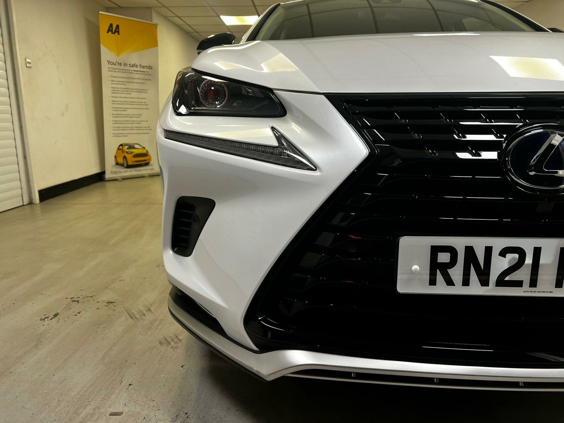 Lexus NX 300h