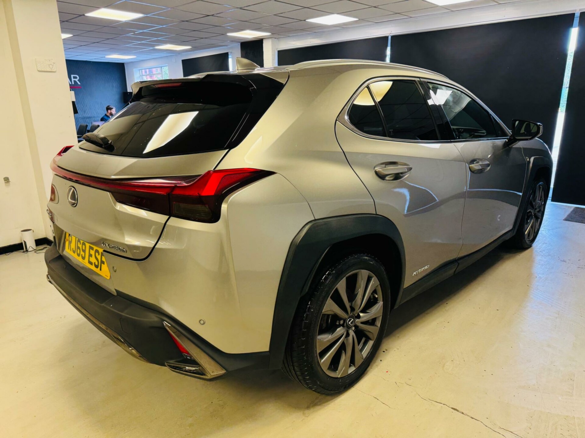 Lexus UX