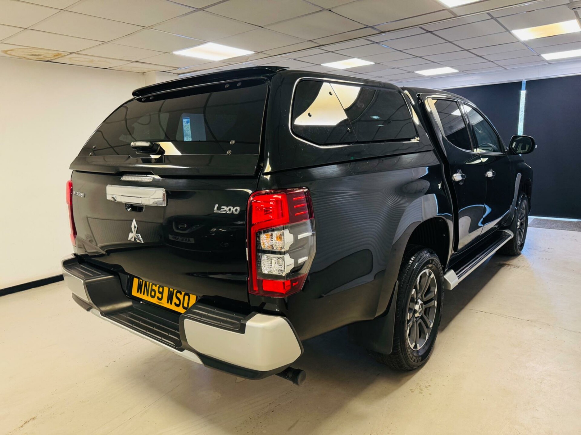 Mitsubishi L200
