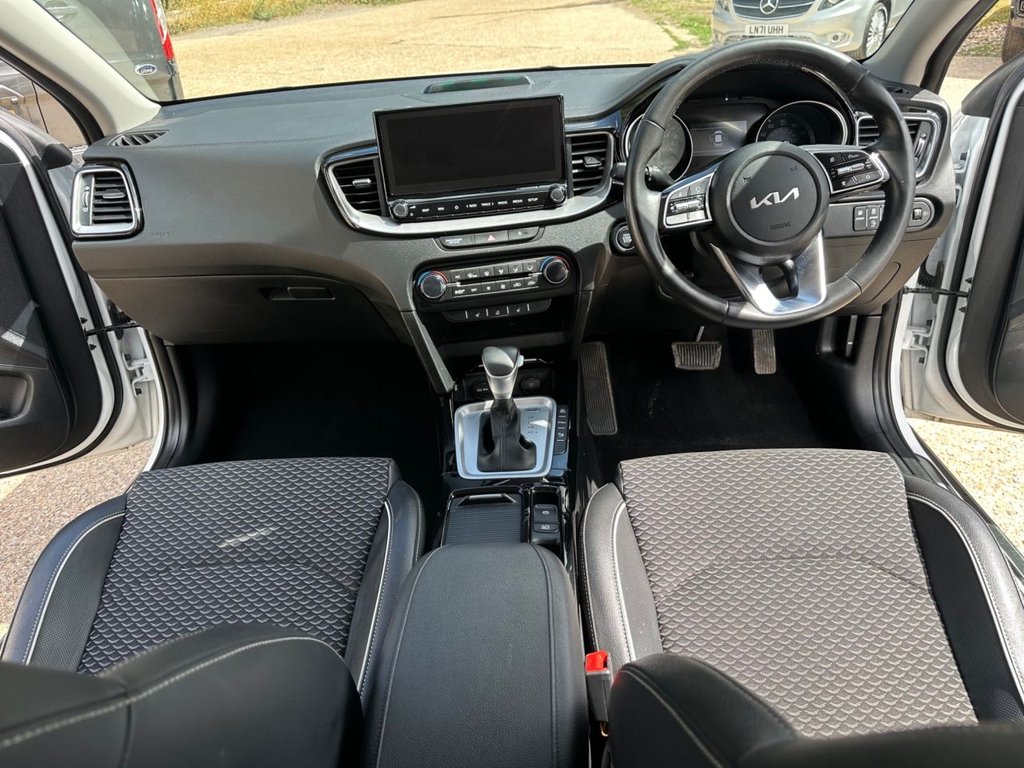 Kia XCEE'D