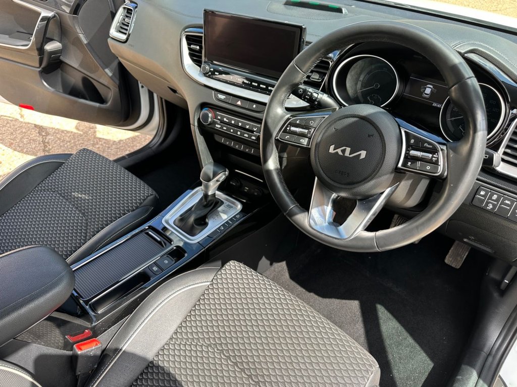 Kia XCEE'D