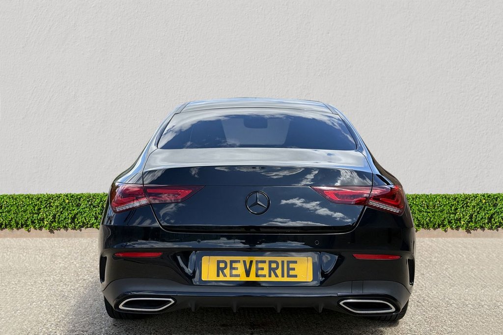 Mercedes Benz CLA