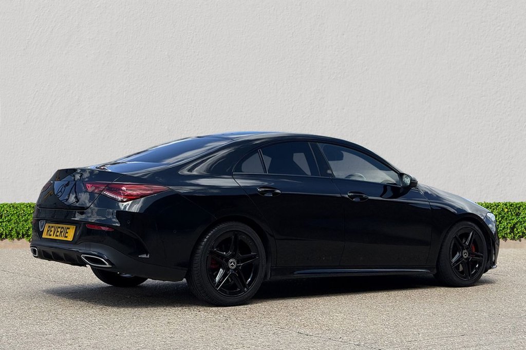 Mercedes Benz CLA