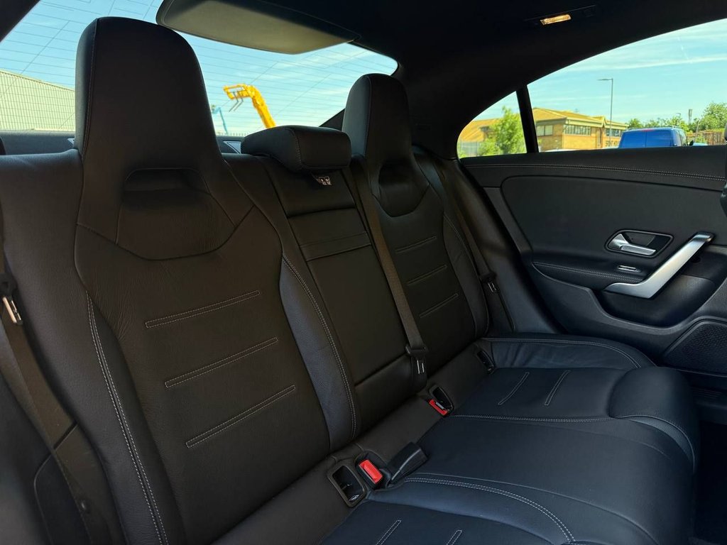 Mercedes Benz CLA