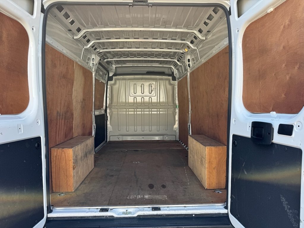 Vauxhall Movano