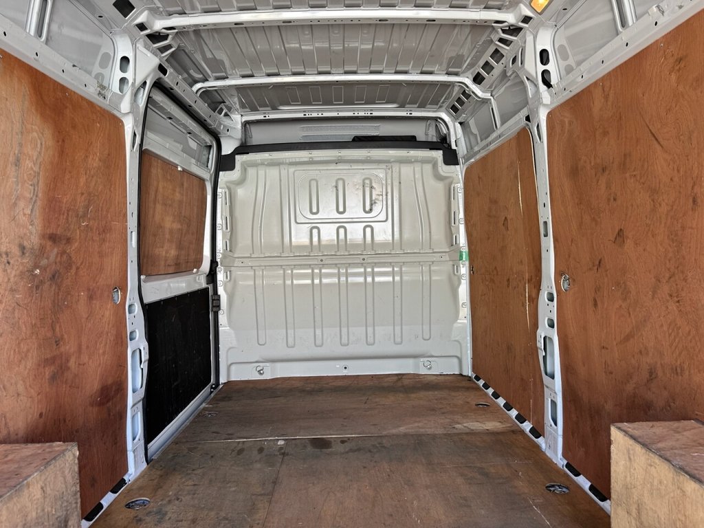 Vauxhall Movano