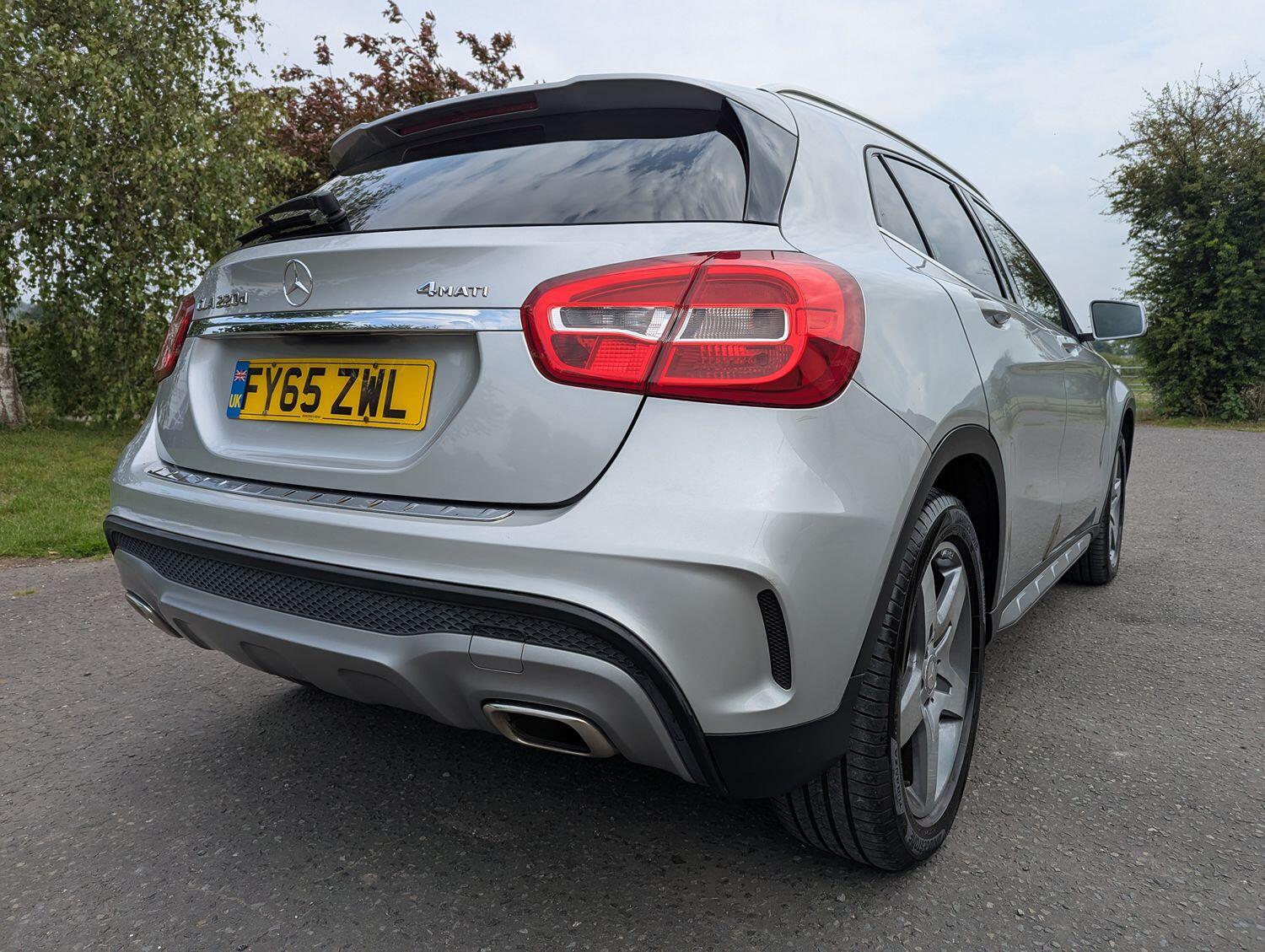 Mercedes Benz GLA Class