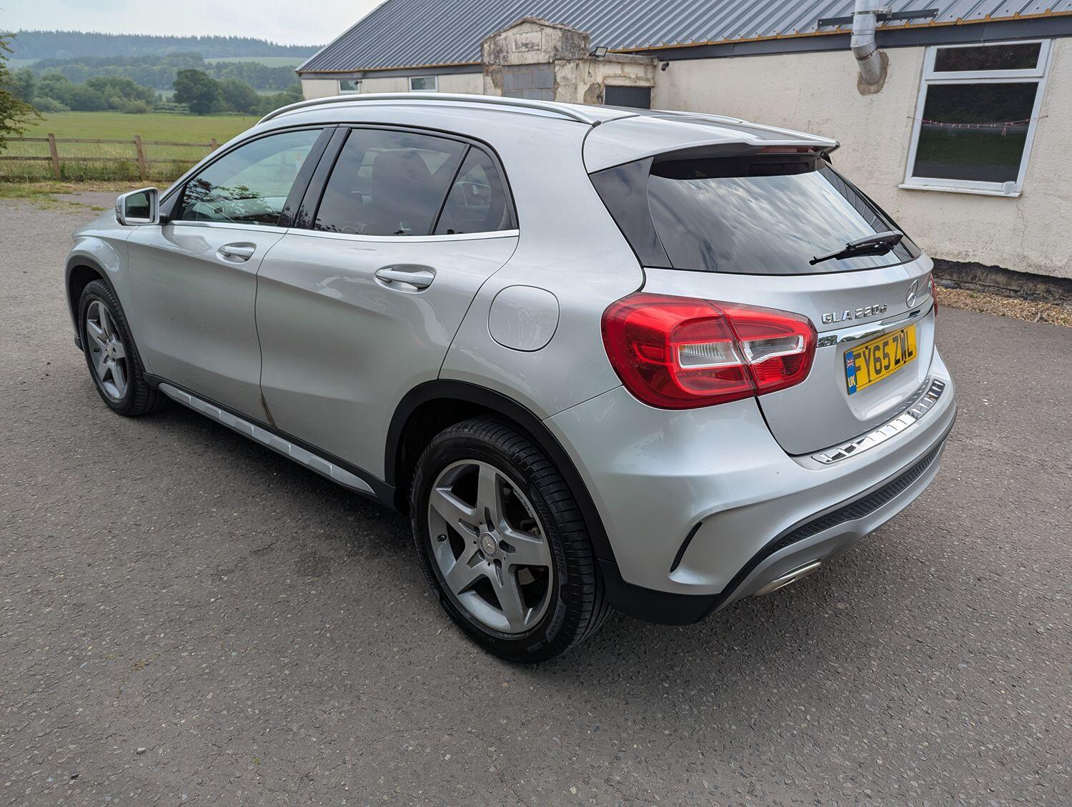 Mercedes Benz GLA Class