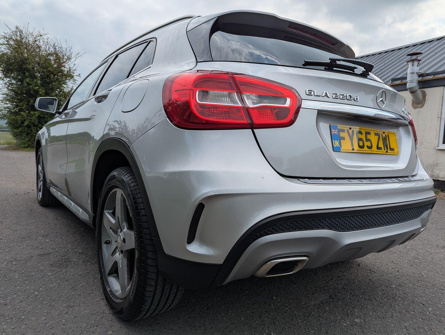 Mercedes Benz GLA Class