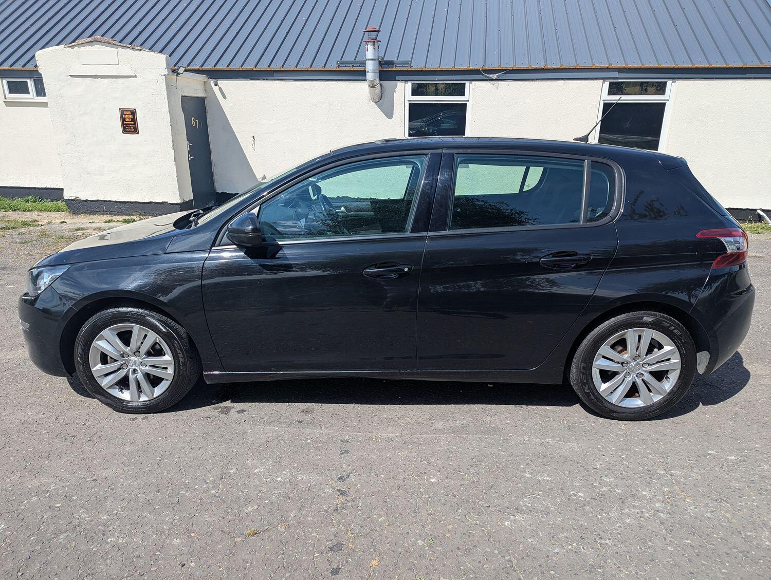 Peugeot 308