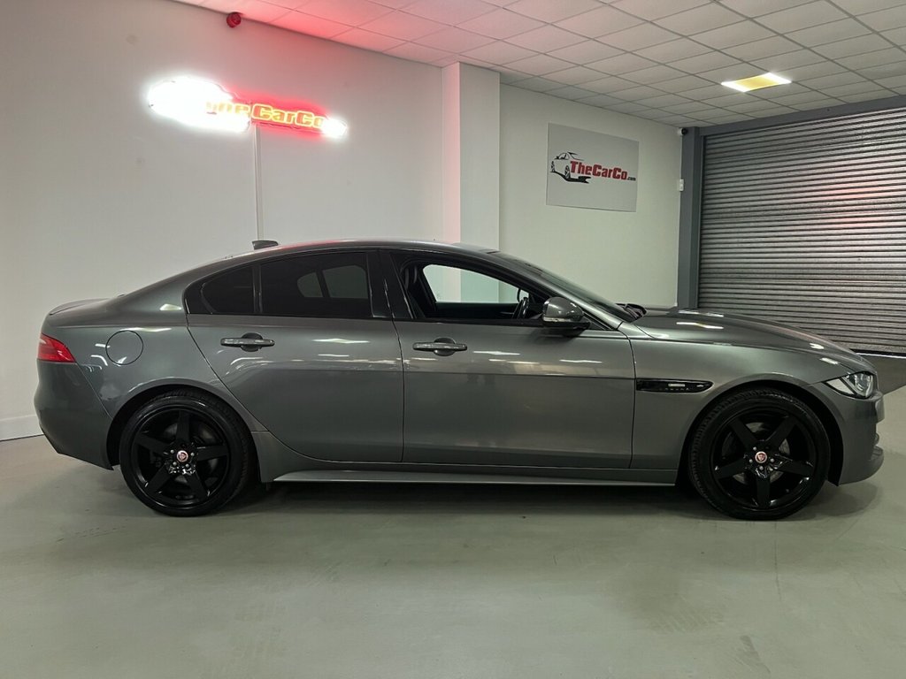 Jaguar XE