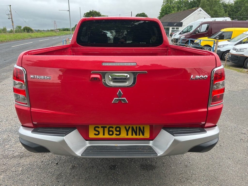 Mitsubishi L200