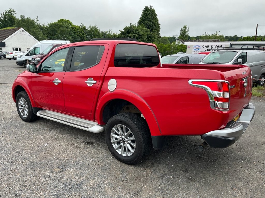 Mitsubishi L200