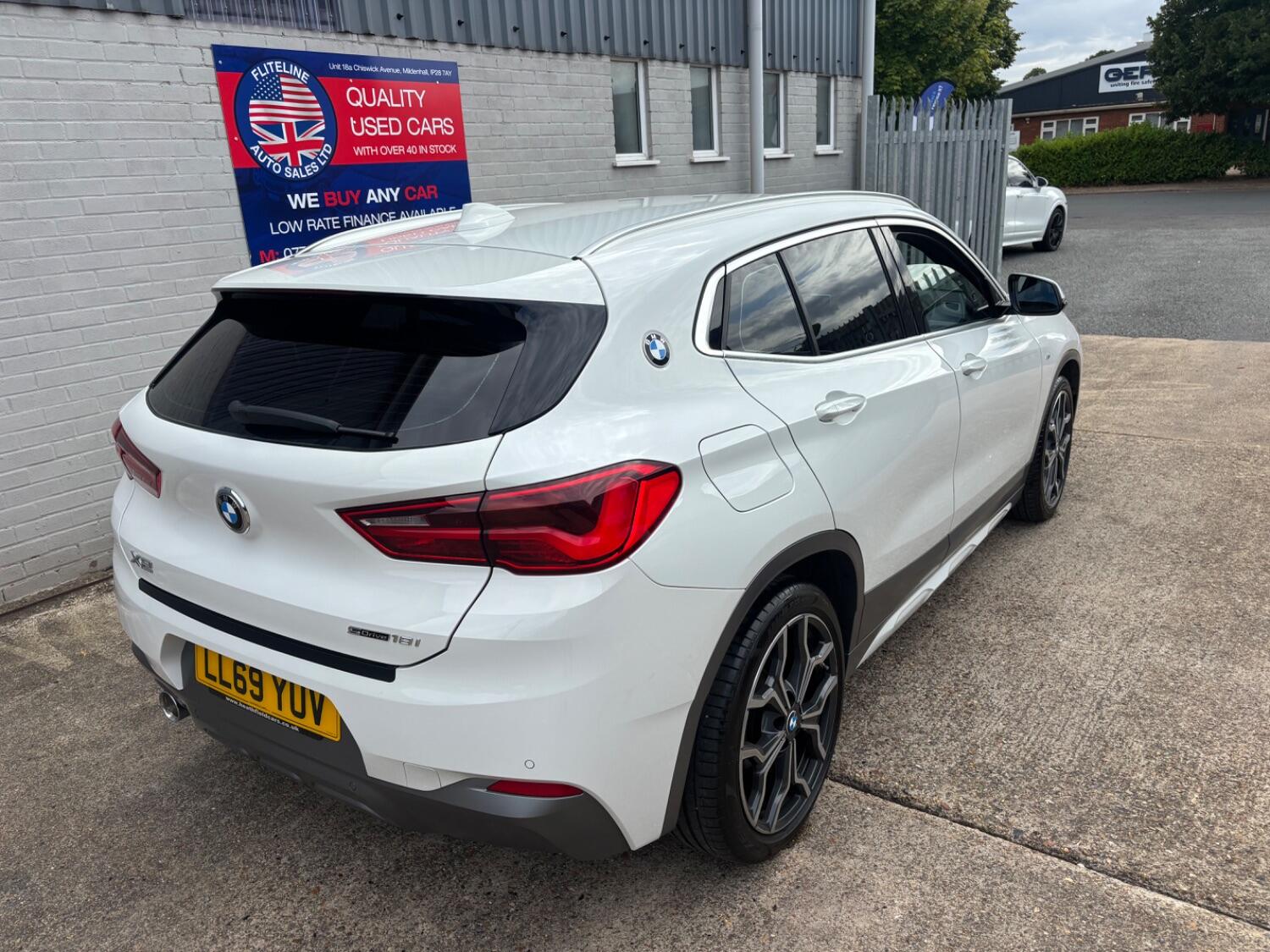 BMW X2