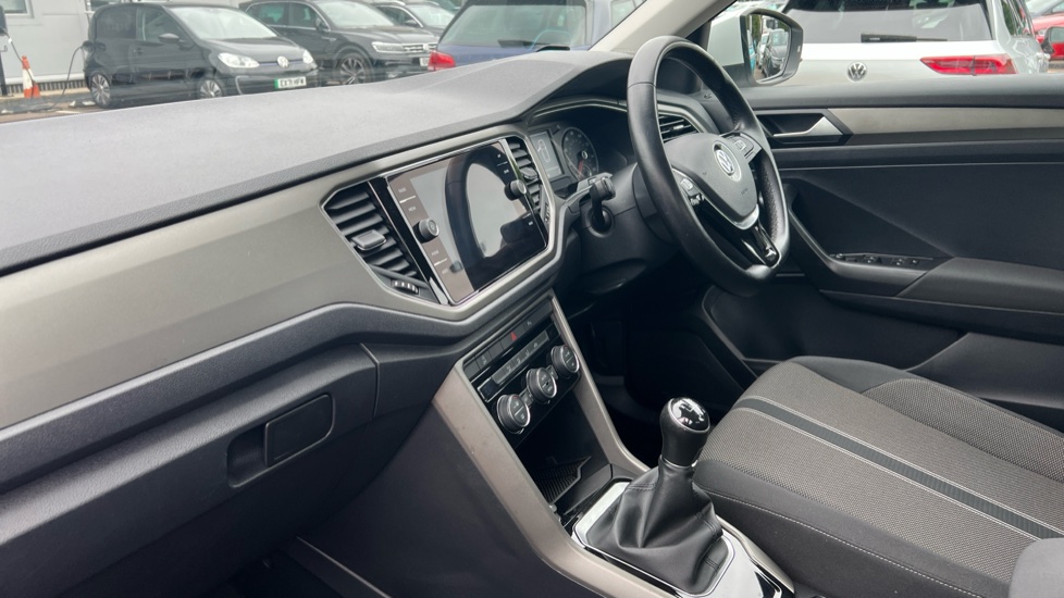 Volkswagen T Roc