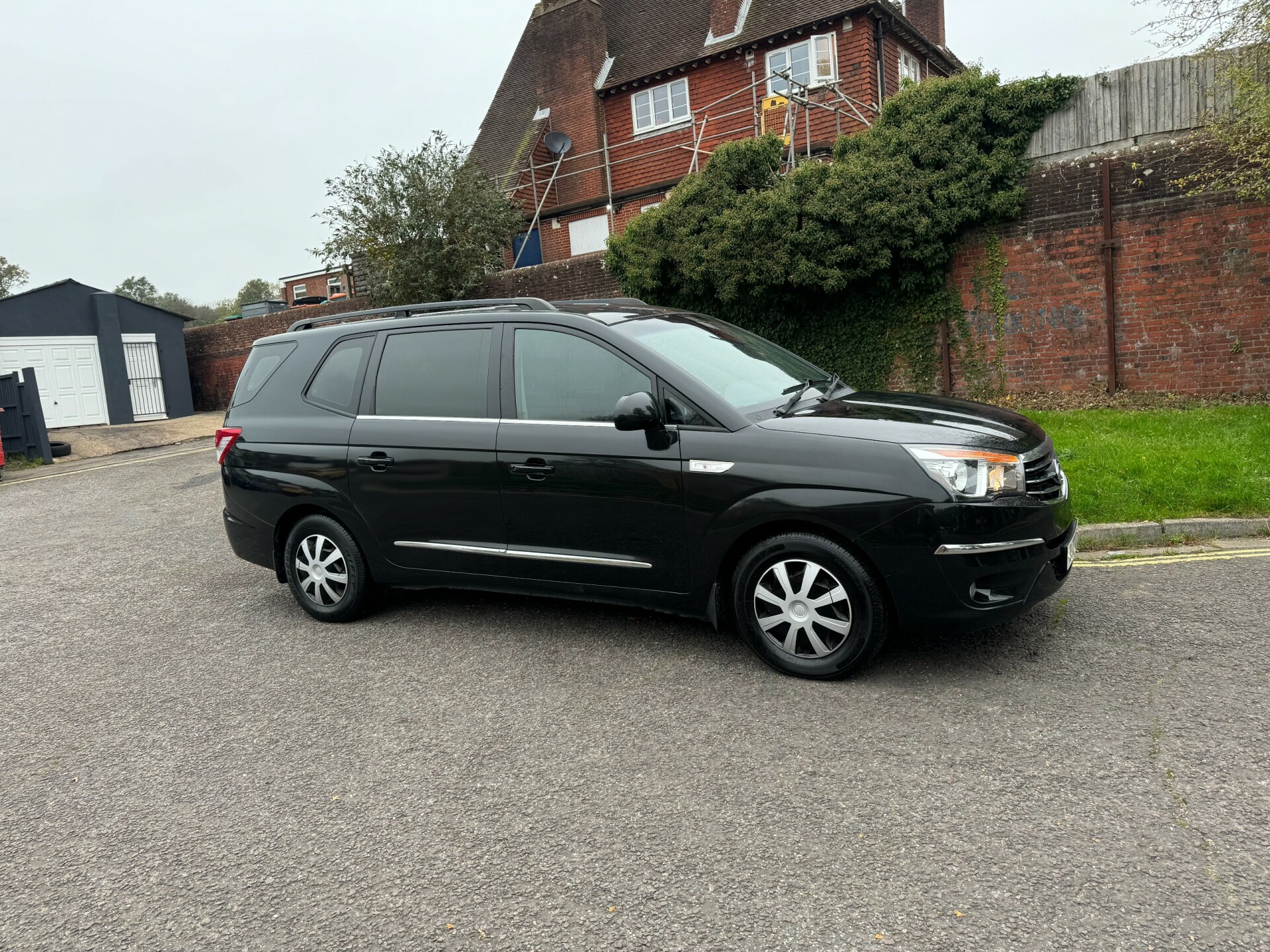 Ssangyong Rodius
