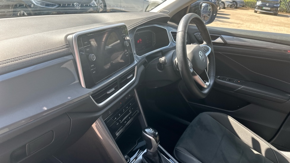 Volkswagen T Roc