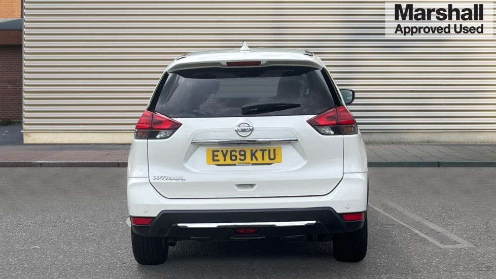 Nissan X Trail