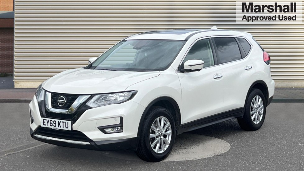 Nissan X Trail