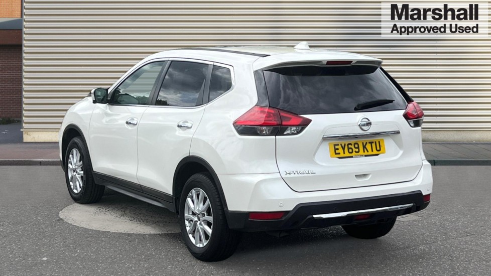Nissan X Trail