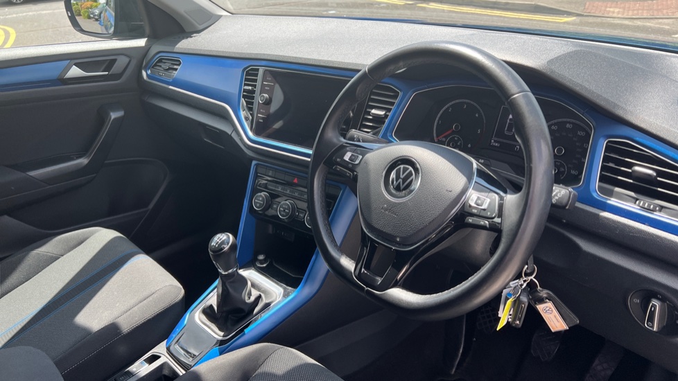 Volkswagen T Roc
