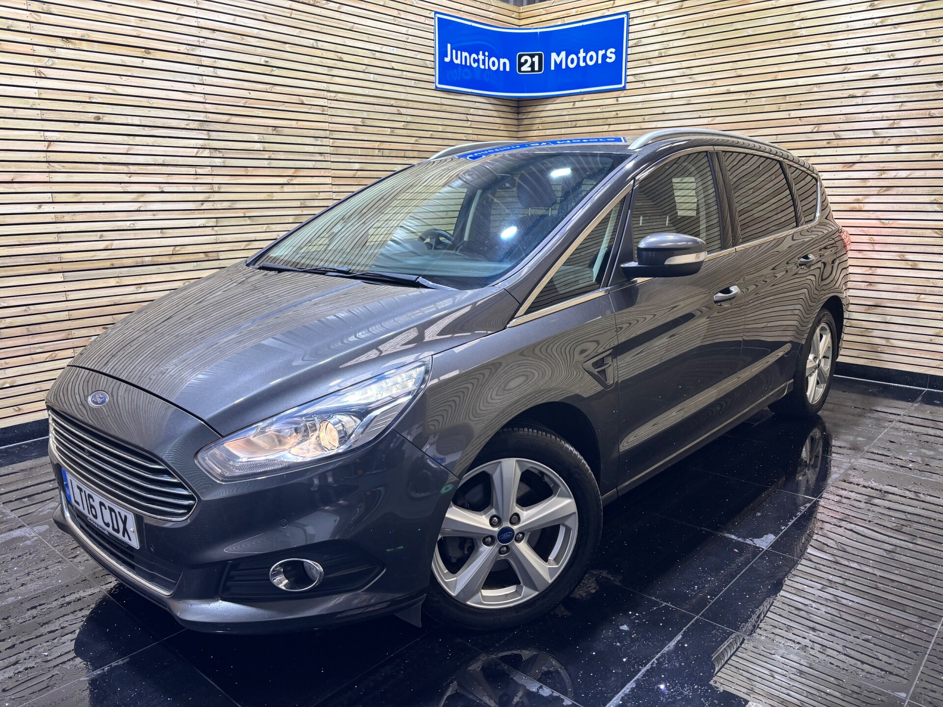 Ford S Max