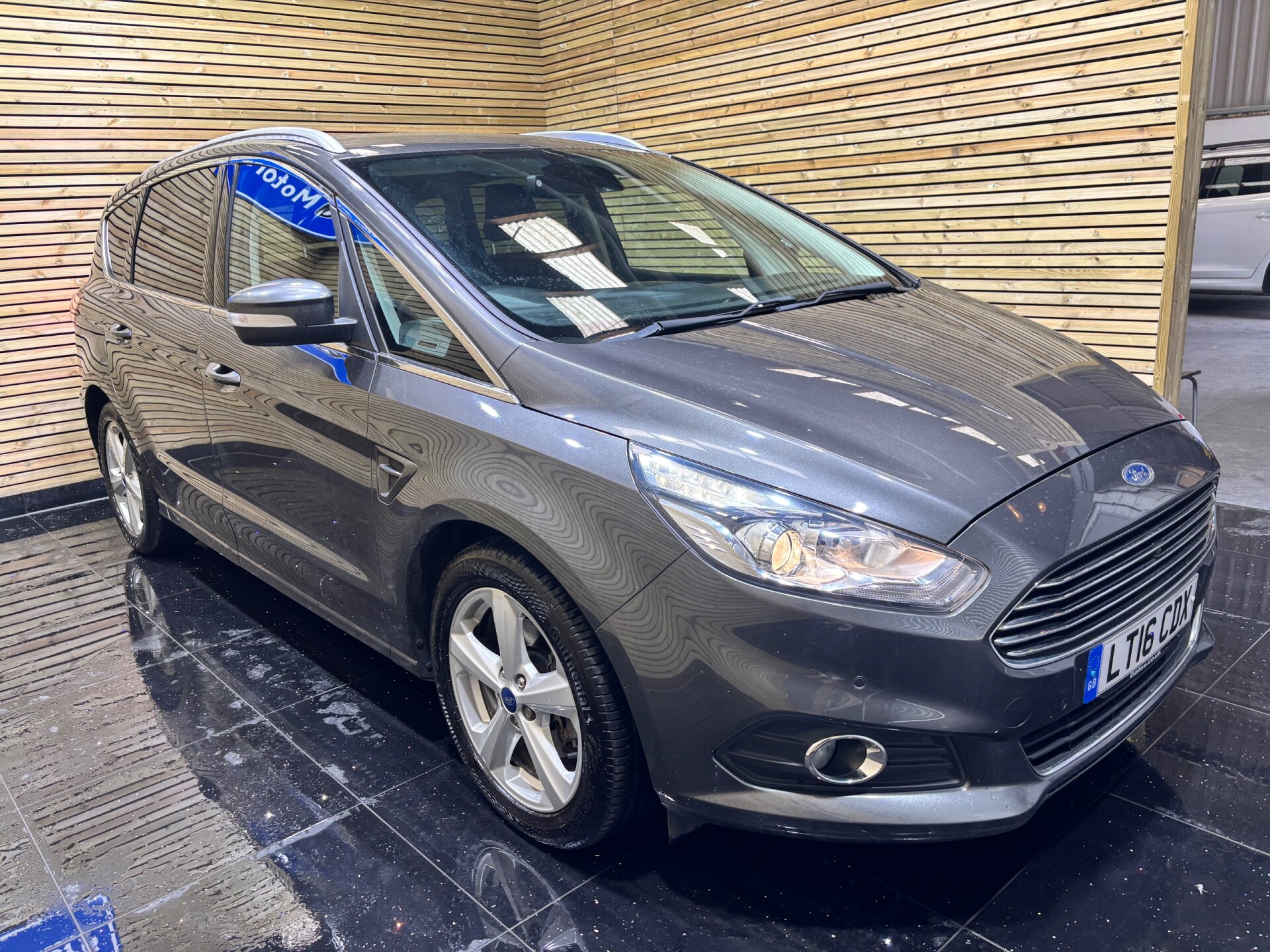 Ford S Max