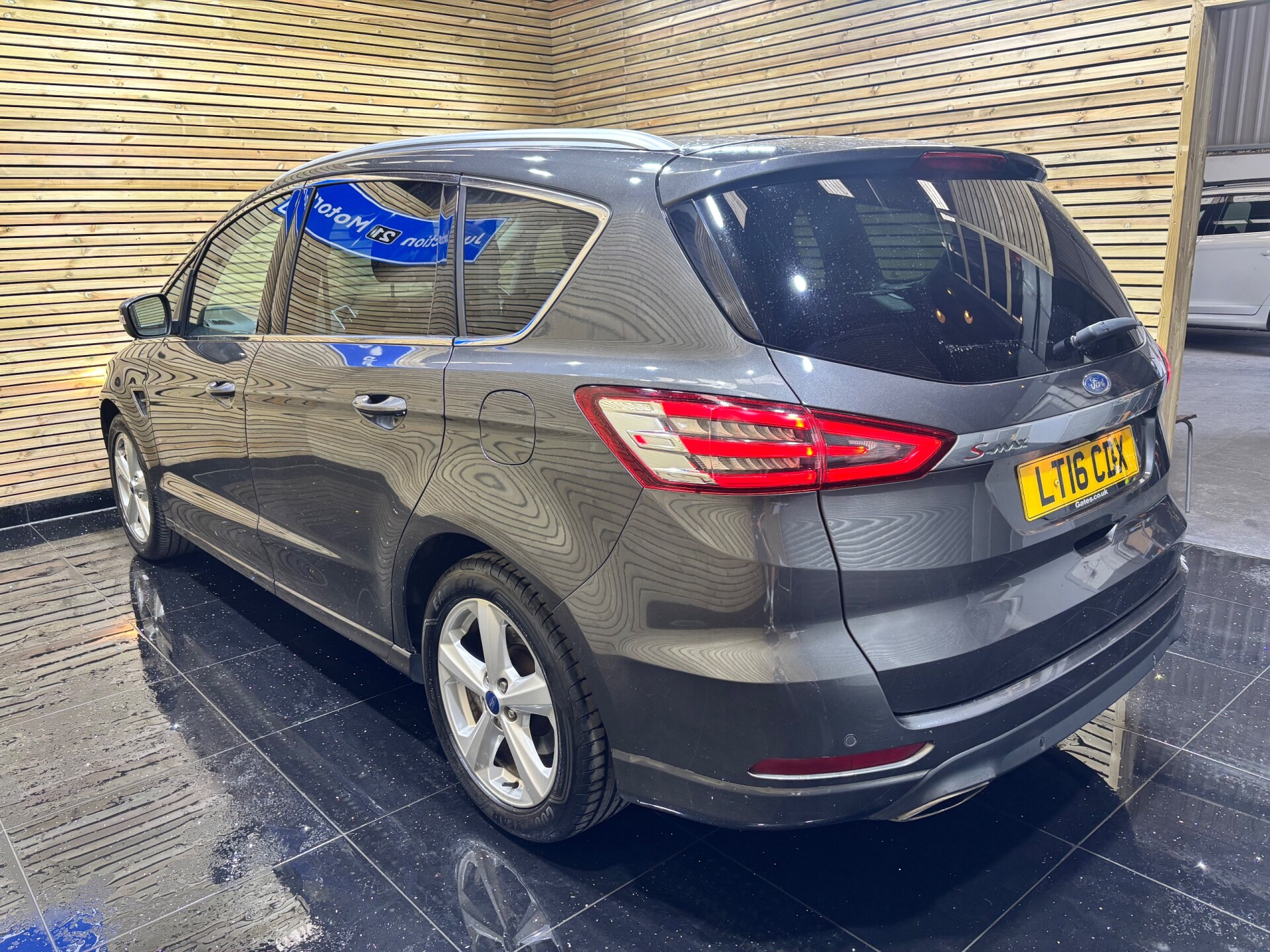 Ford S Max