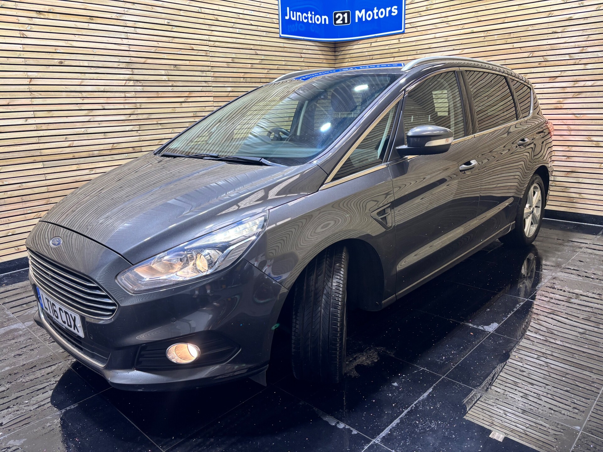 Ford S Max