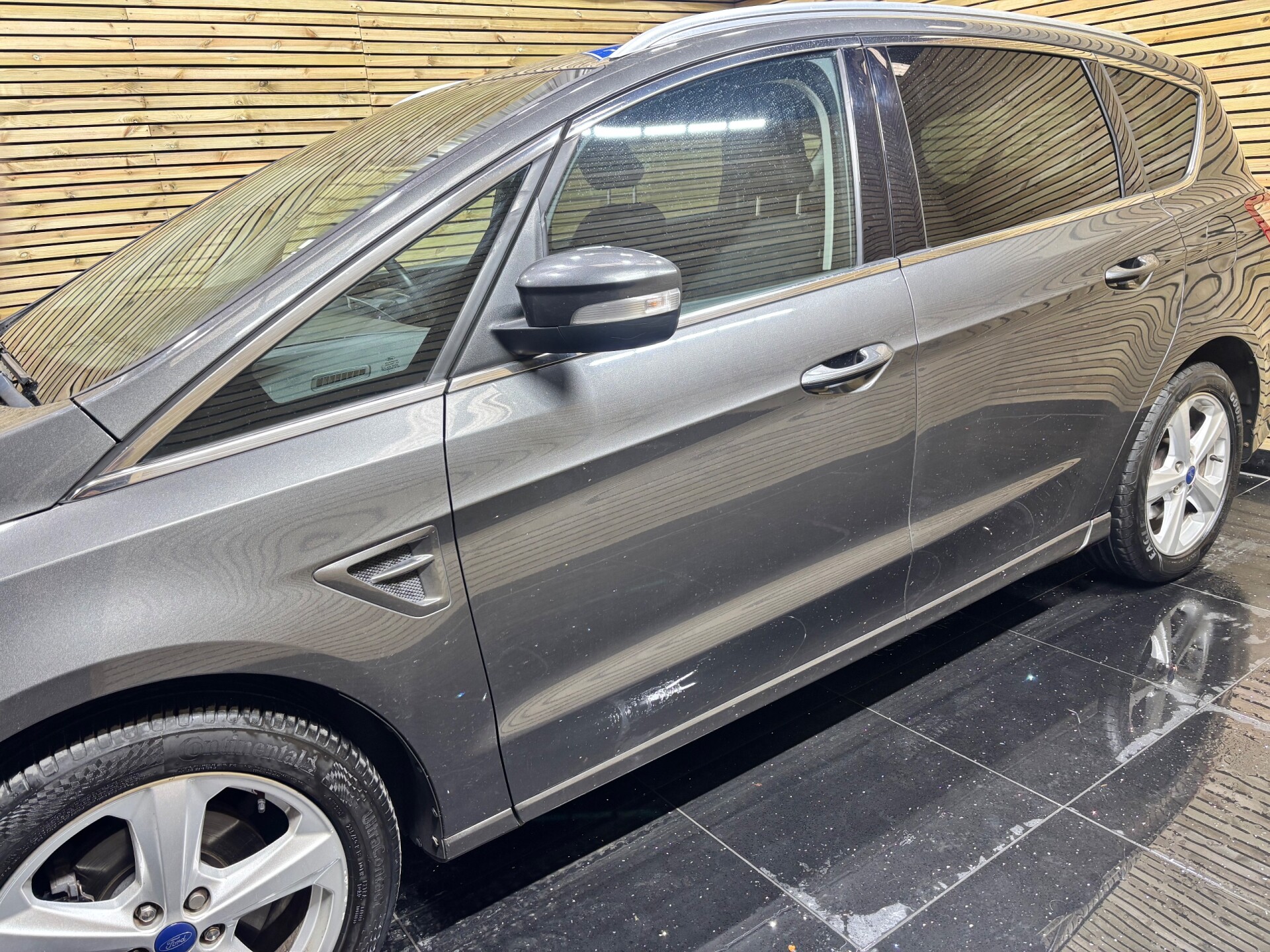 Ford S Max