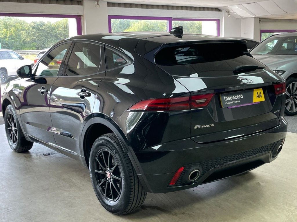 Jaguar E Pace