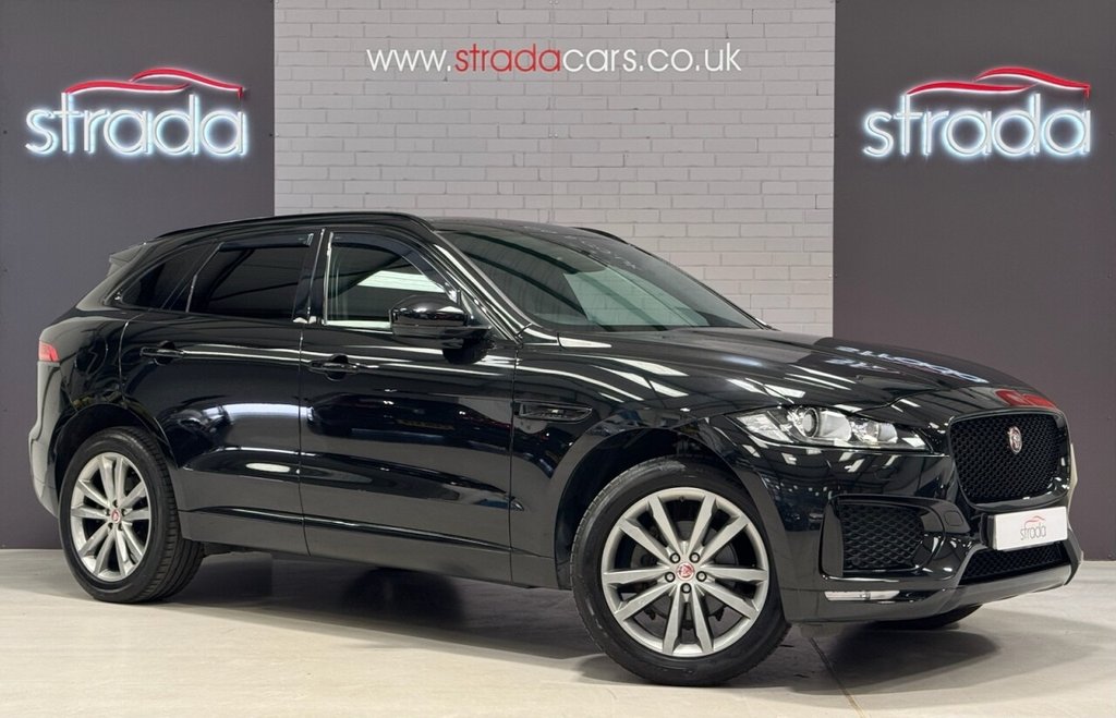 Jaguar F Pace