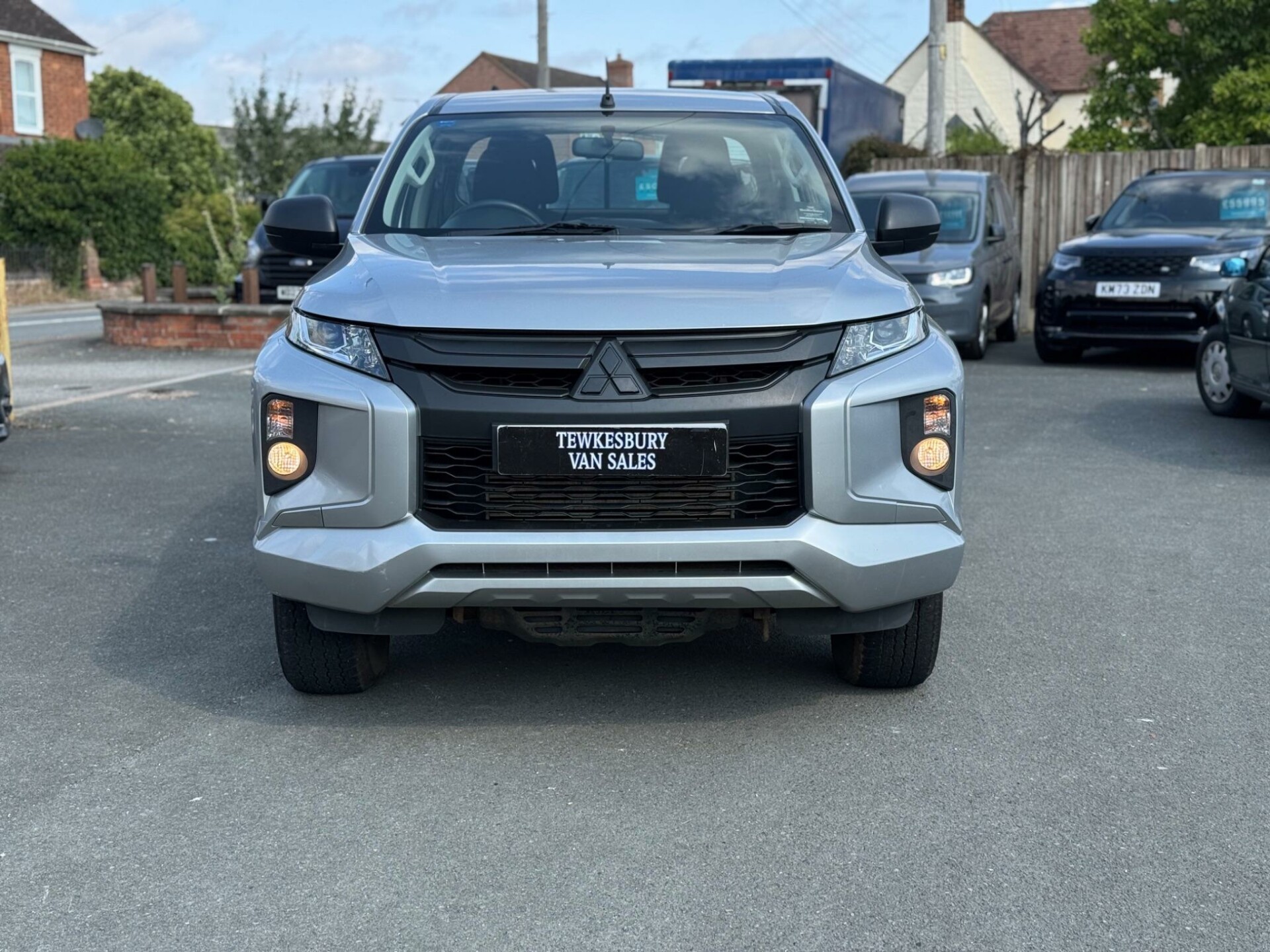 Mitsubishi L200