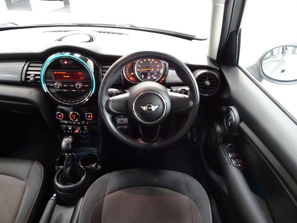 MINI Hatch