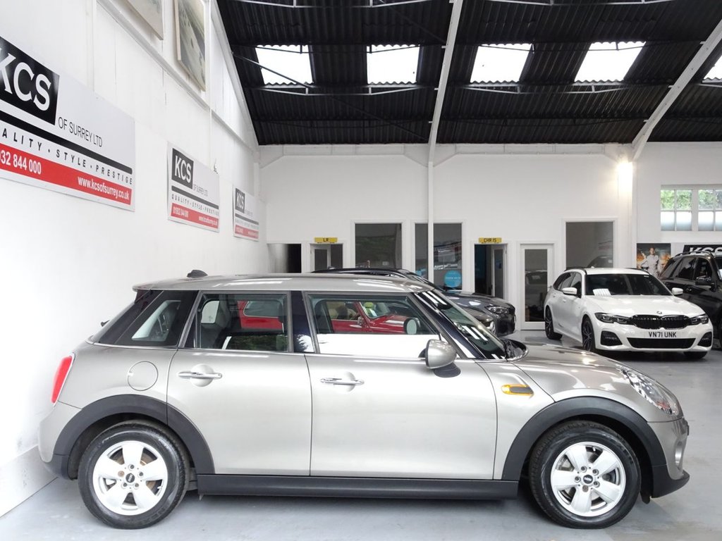 MINI Hatch