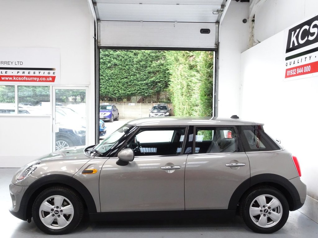 MINI Hatch