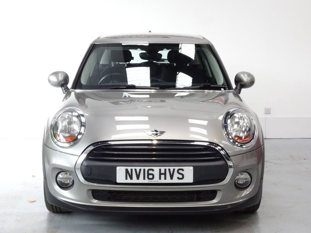 MINI Hatch