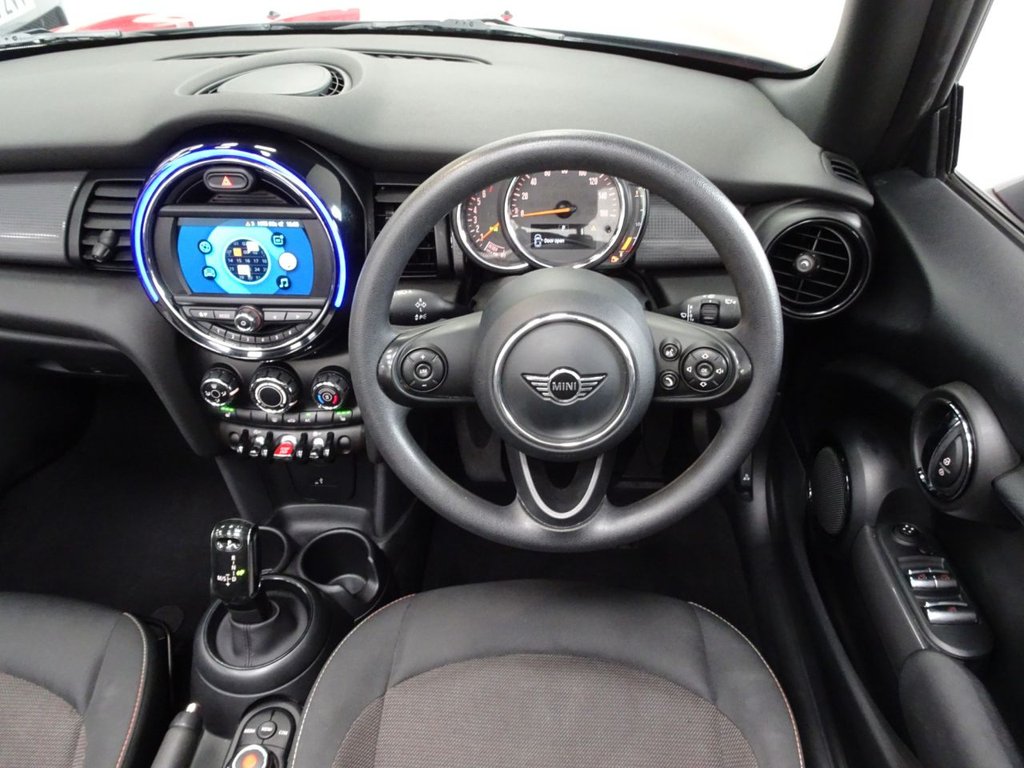 MINI Convertible